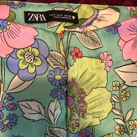 Zara Silk Floral High-Waisted Pants - Picture 8 of 10